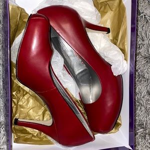Steve Madden Women Heels